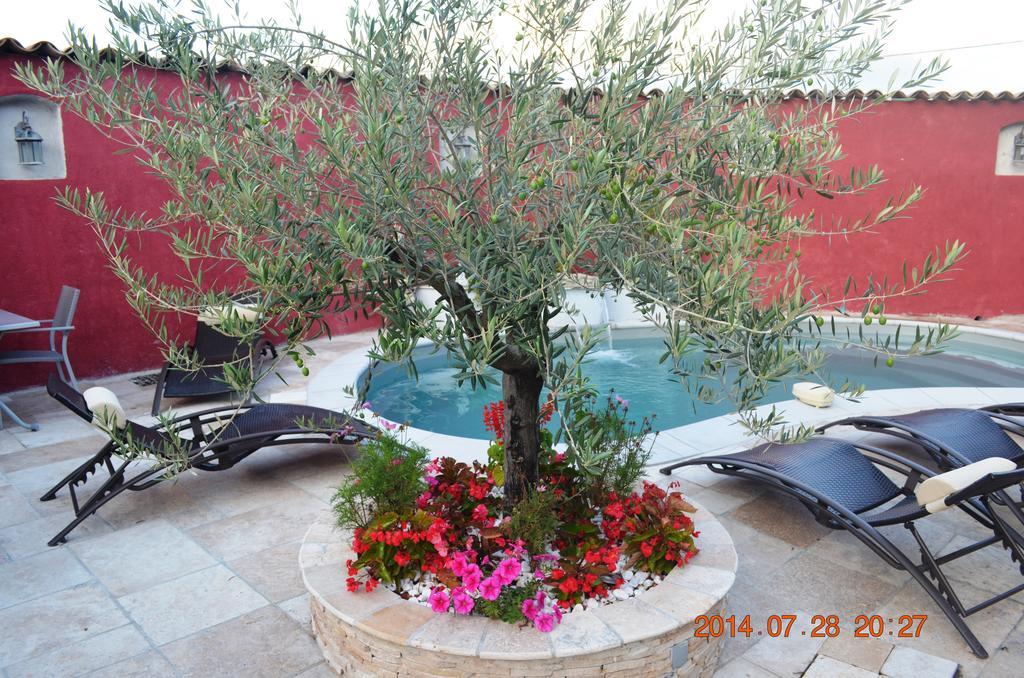 Auberge Les Galets Peyruis Екстер'єр фото