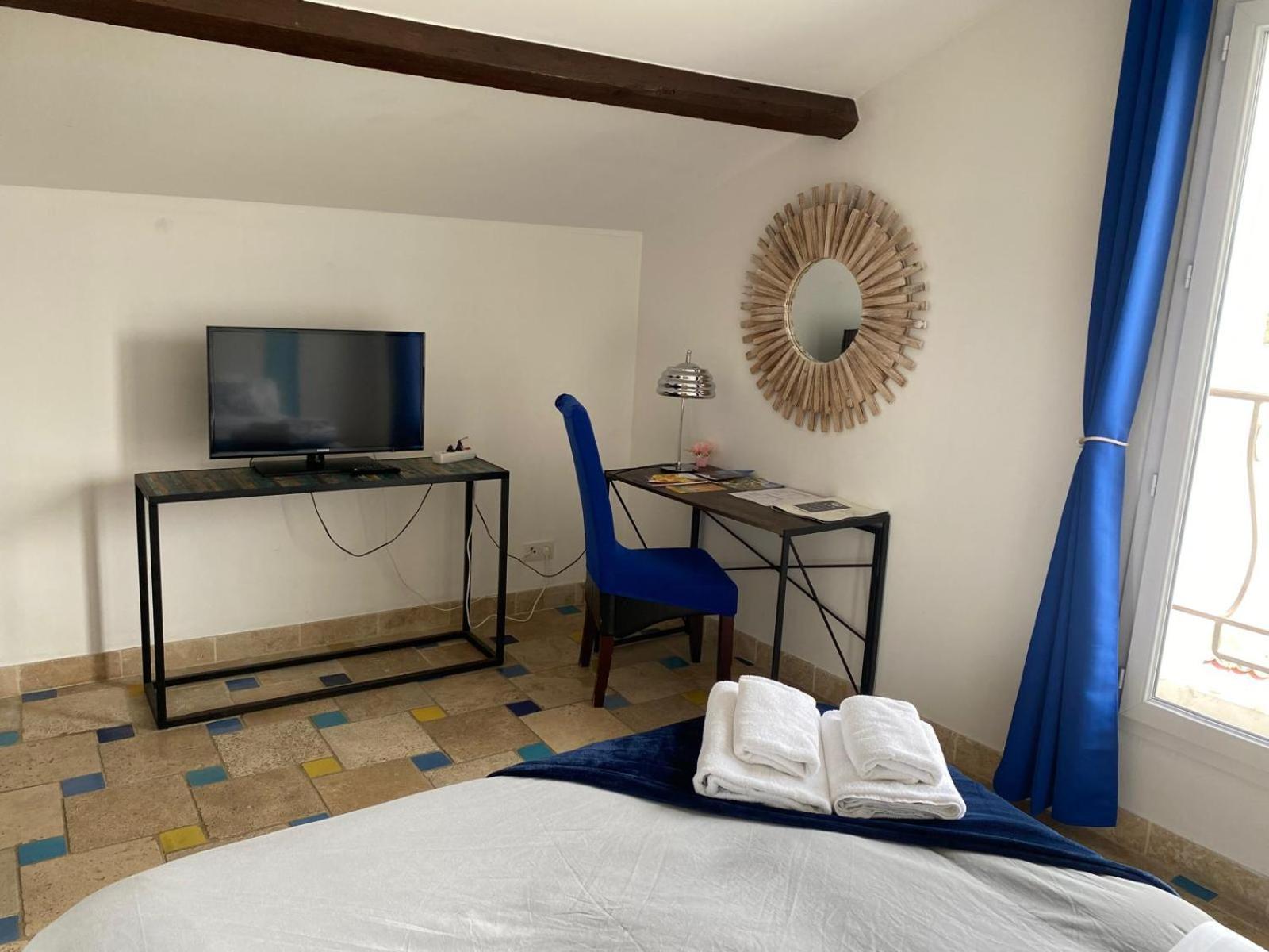 Auberge Les Galets Peyruis Екстер'єр фото