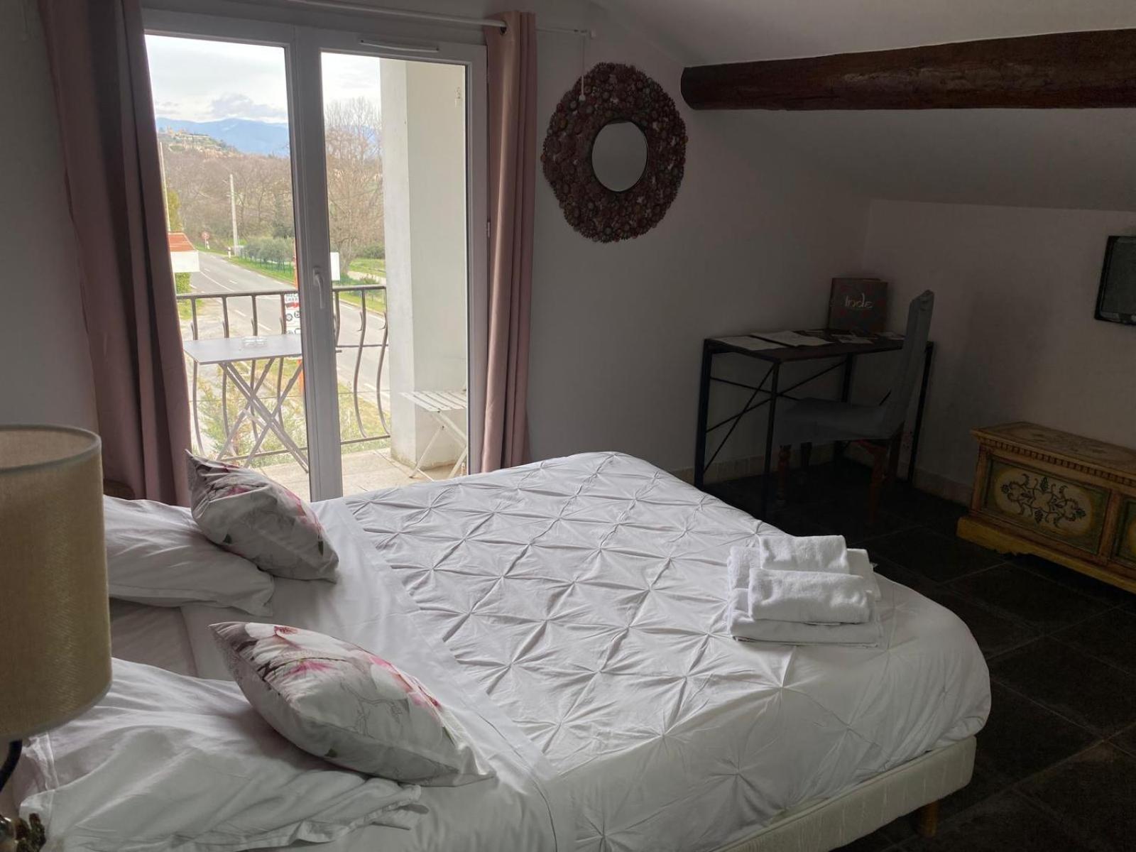Auberge Les Galets Peyruis Екстер'єр фото