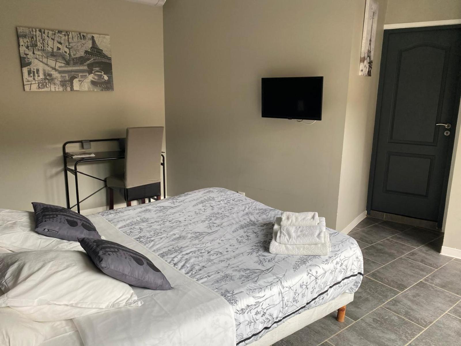 Auberge Les Galets Peyruis Екстер'єр фото