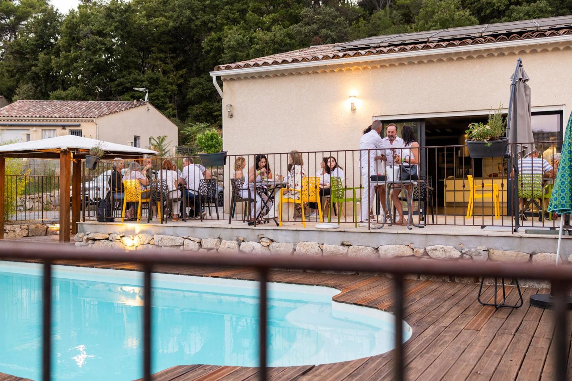 Auberge Les Galets Peyruis Екстер'єр фото